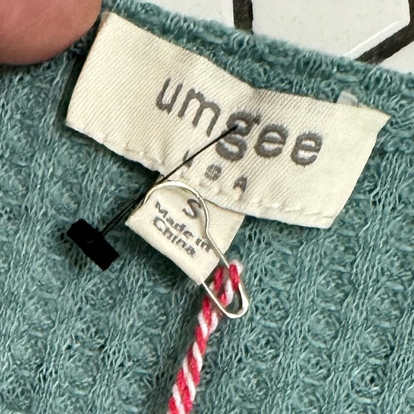 NWT umgee top size small - Picture 3 of 4